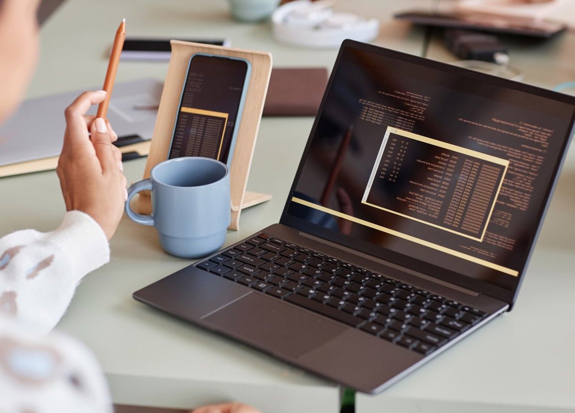database code laptop